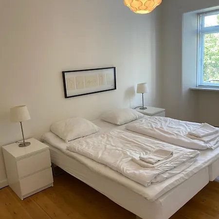 Frederiksborgvej Apartment